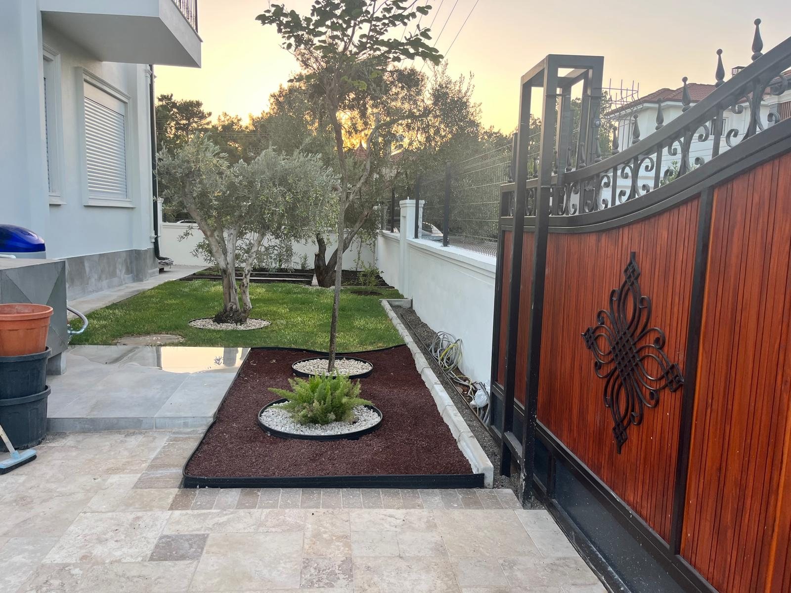 Utku Peyzaj villa bahçe uygulaması